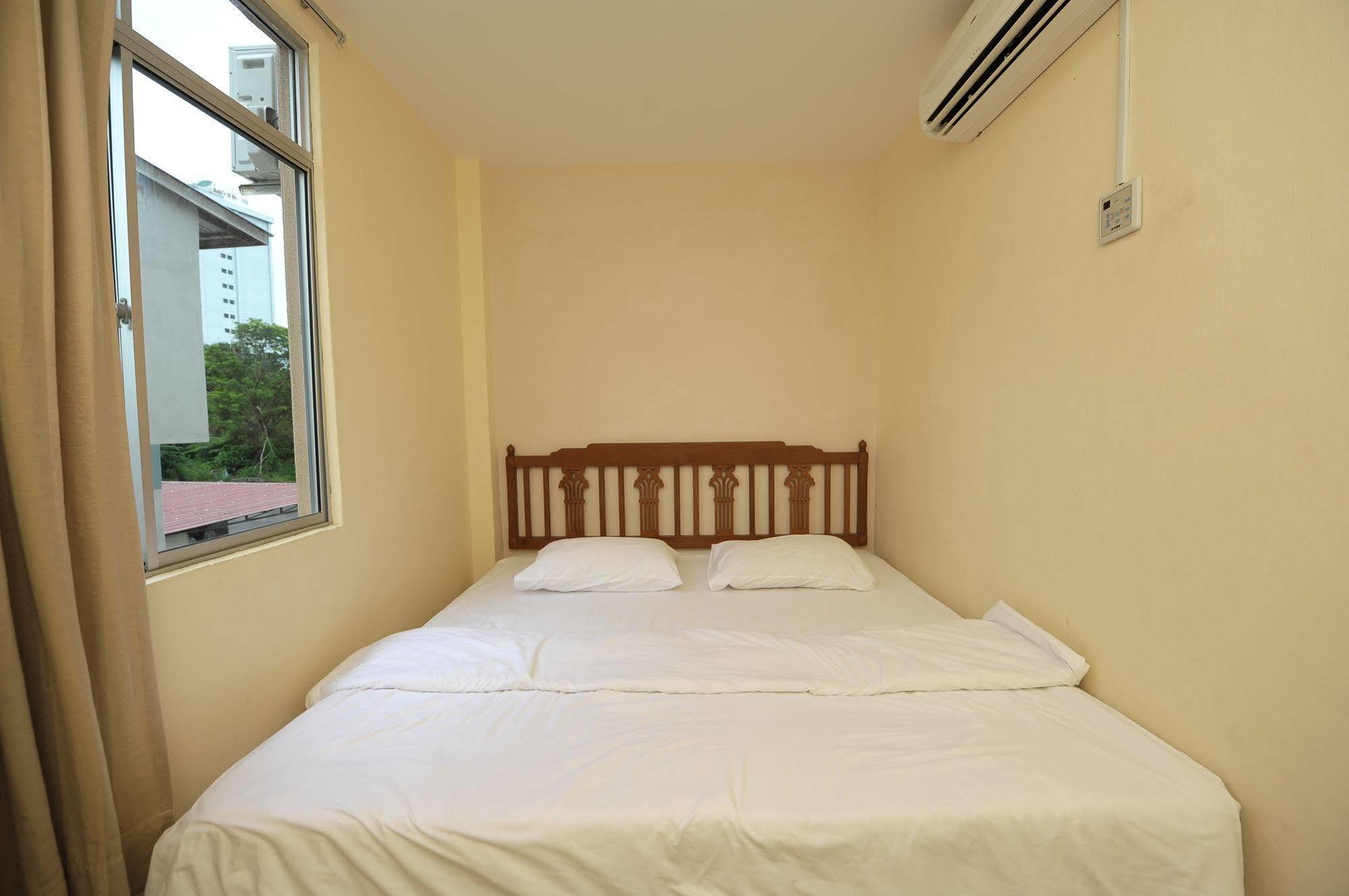 Joy Motel Kuah Exterior photo